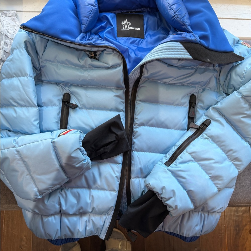 Moncler women’s Light Blue winter coat - Picture 1 of 7